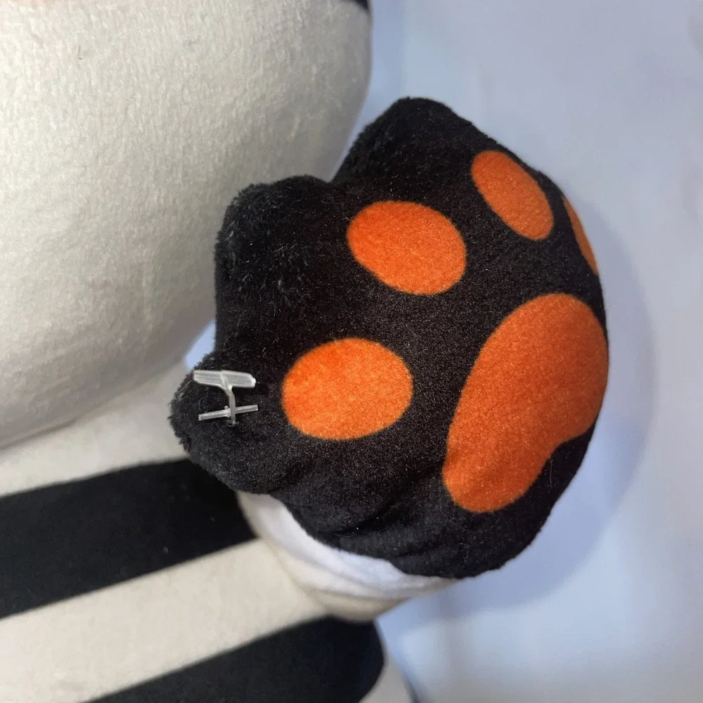 Sanrio Hello Kitty Halloween Cat Burglas Plush Greeter 21